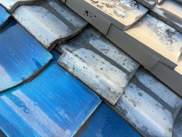 雨漏り原因の瓦ズレ