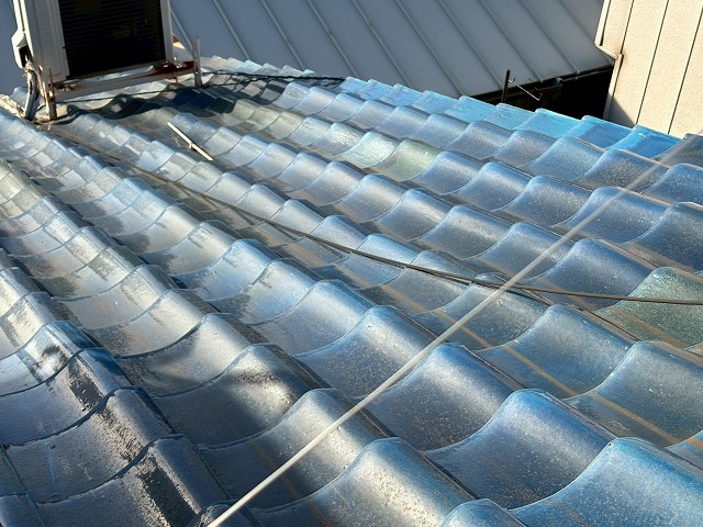 雨漏り被害でご相談いただいた屋根