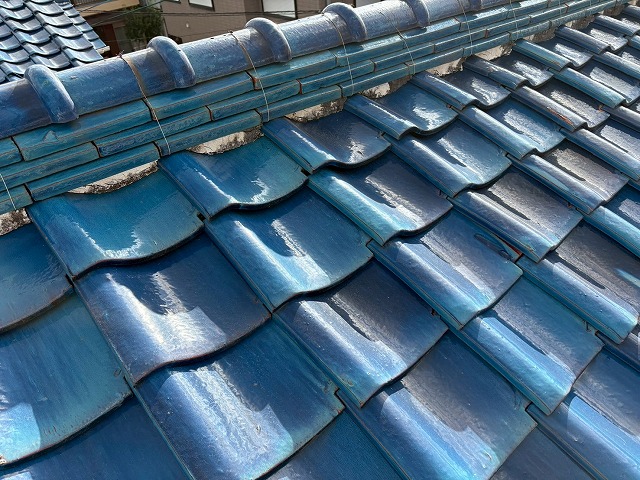 劣化が進行した漆喰