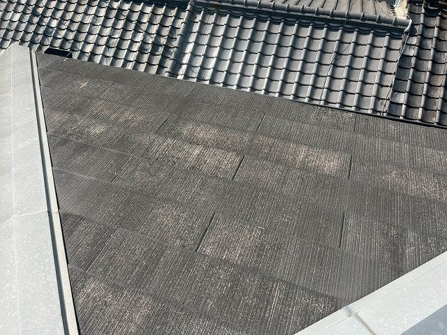屋根カバー工事も承ってます