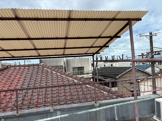 波板の強風被害に注意