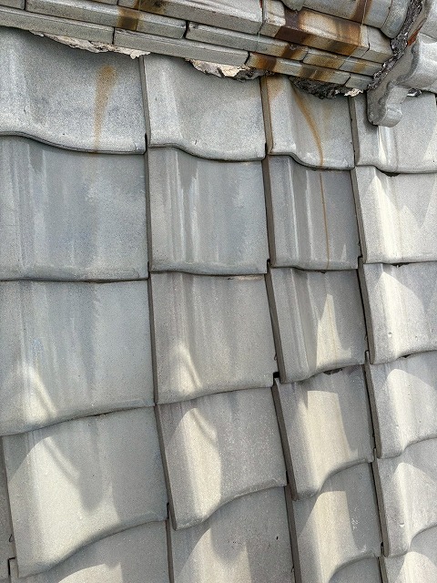 瓦のズレも発生