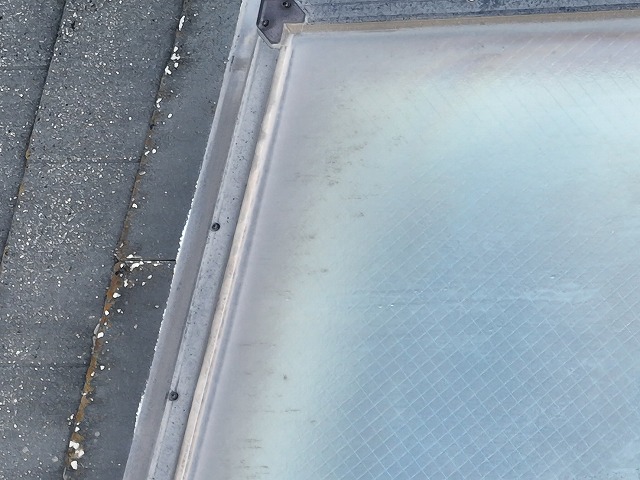 雨樋周囲も怪しい状況