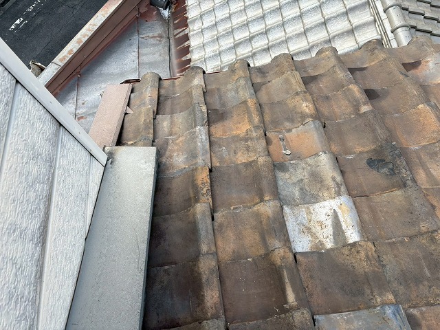 雨漏りを放置しすぎた屋根