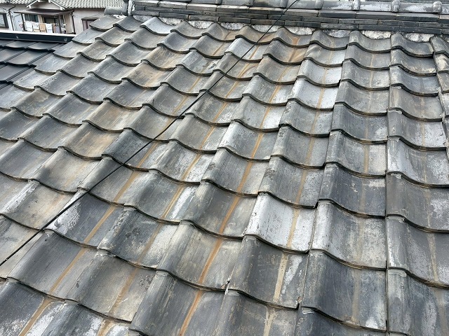 大阪市平野区にて不適切なラバーロックにより原因特定が不可のため葺き替えをご提案