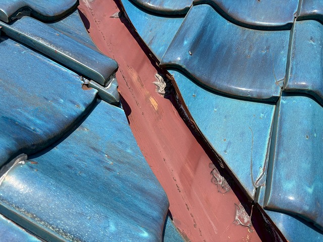 谷板金部分