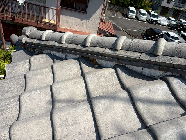 雨漏り原因に発展する漆喰劣化