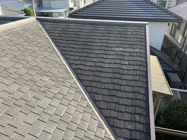 屋根面ごとの劣化のばらつき