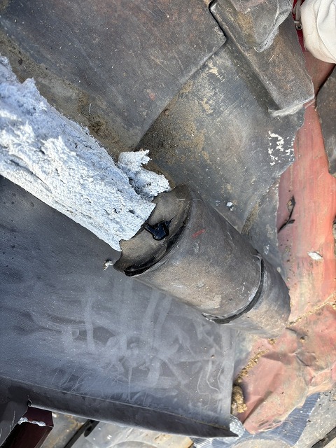 しっくいの丸瓦