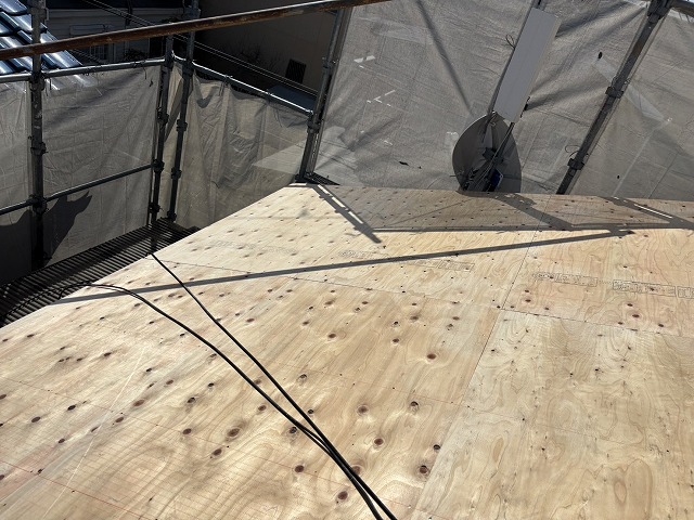 構造用合板による下地の増し張り